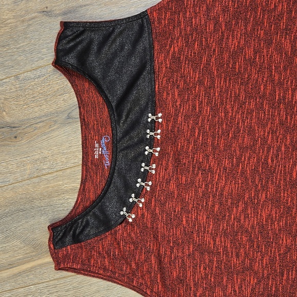 Mblm by Tess Holliday red & black rocker style hook & eye tank top, size 3X - Picture 4 of 9